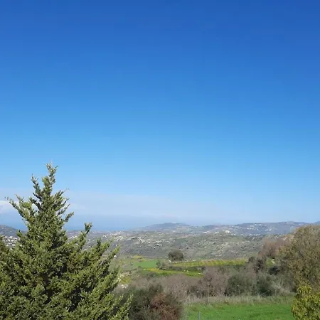 Idyllic 3 Bed With Stunning Views Villa Paphos